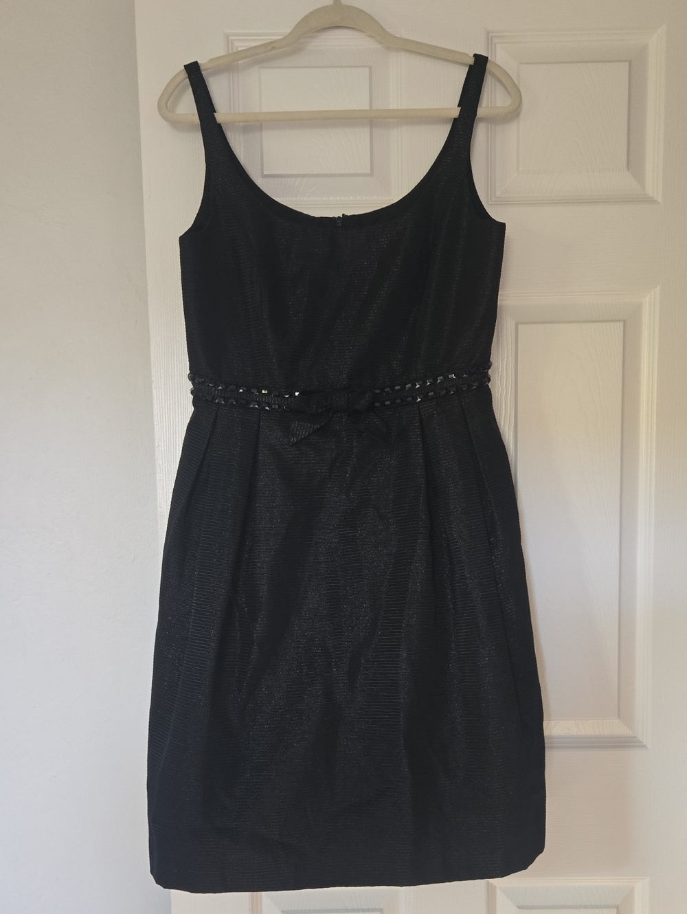 Carmen Marc Valvo Collection sleeveless cocktail dress Size 12